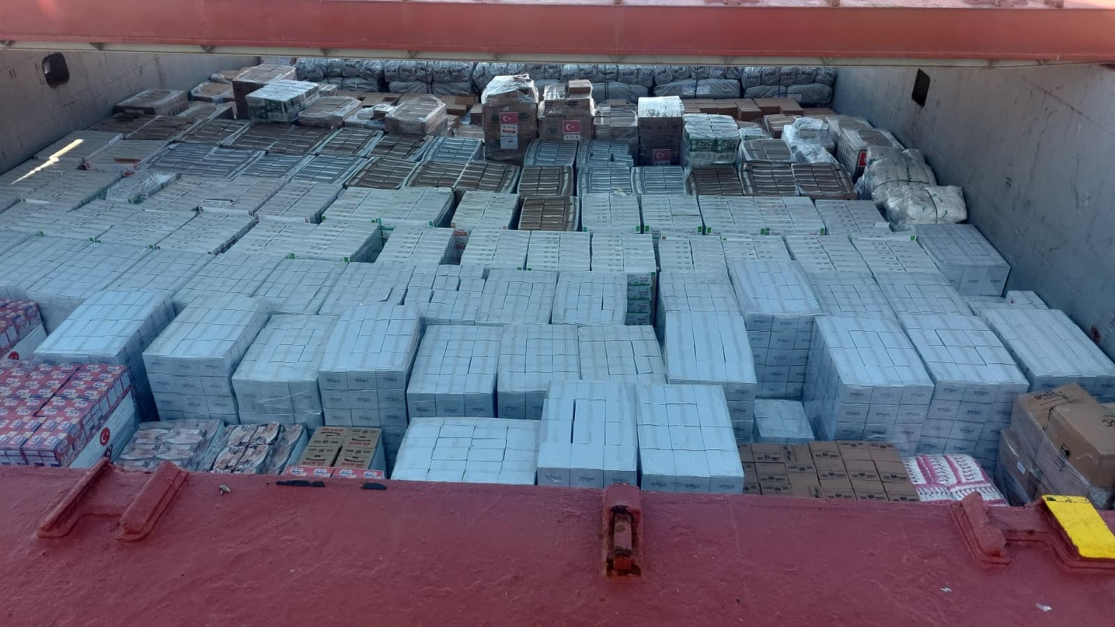 Lashing & Unlashing Hizmetleri